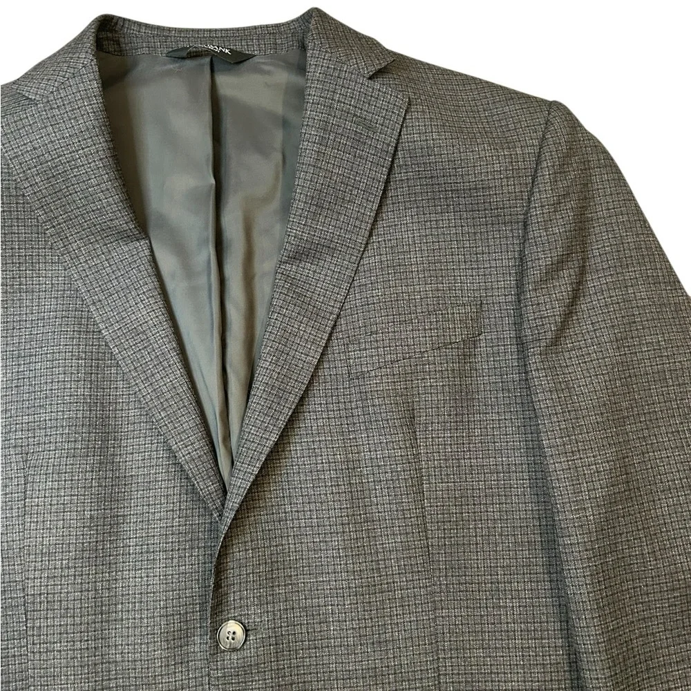Jos. A. Bank Traveler Tailored Fit Men's Gray Checker Blazer‎ 46L Wool